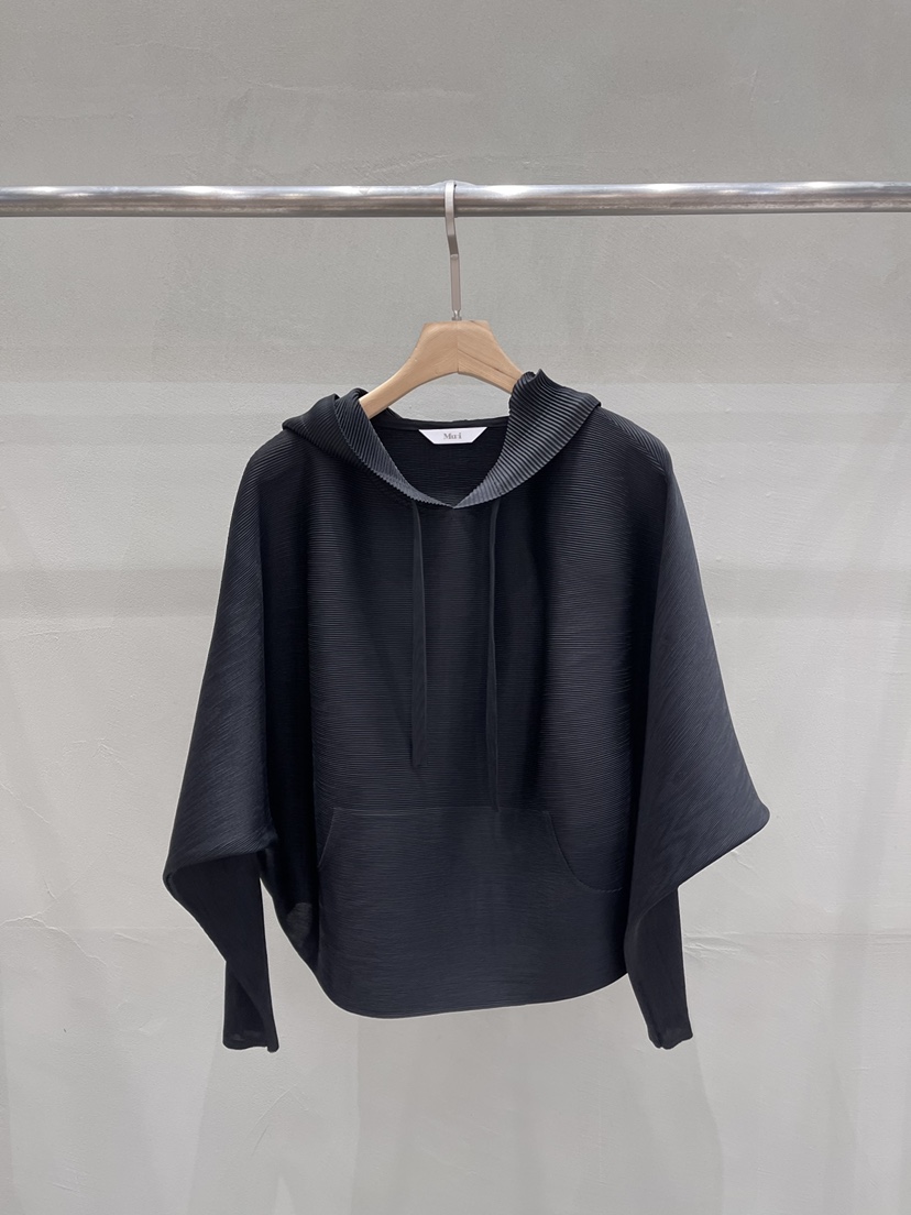 THE MUI東大門實拍女士新品時尚熱賣真品衛衣連帽衫褶裥THE MUI衛衣圖色2黑色