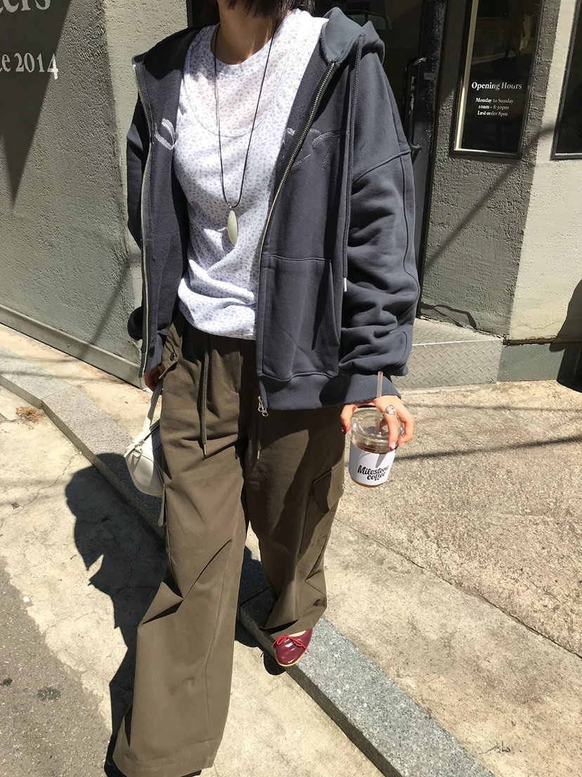ESCHER東大門代購女士新款真品熱賣休閑時尚人氣推薦長袖T恤ESCHER長袖T恤