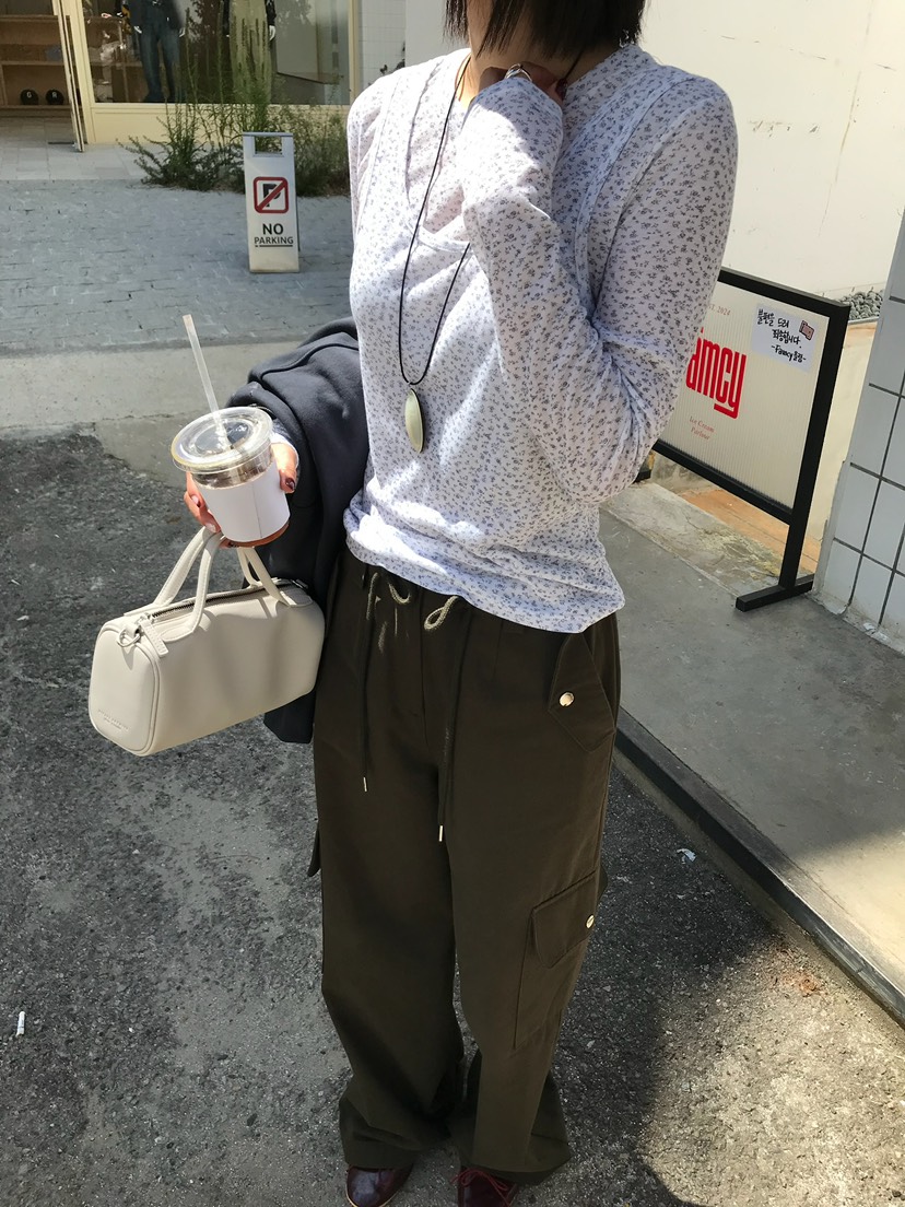 ESCHER東大門代購女士新款真品熱賣休閑時尚人氣推薦長袖T恤ESCHER長袖T恤