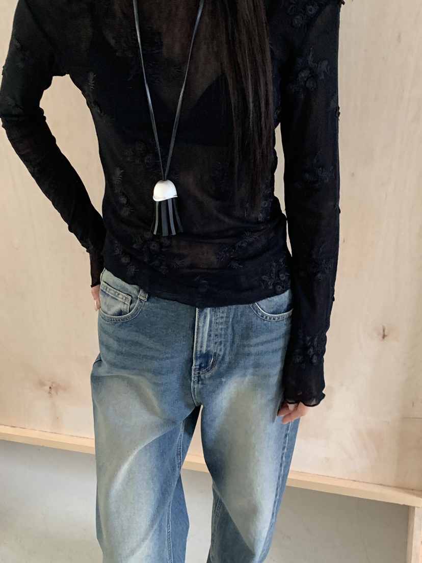 RIVER RAIN東大門直郵女裝新款真品熱賣長袖T恤花朵透明RIVER RAIN長袖T恤