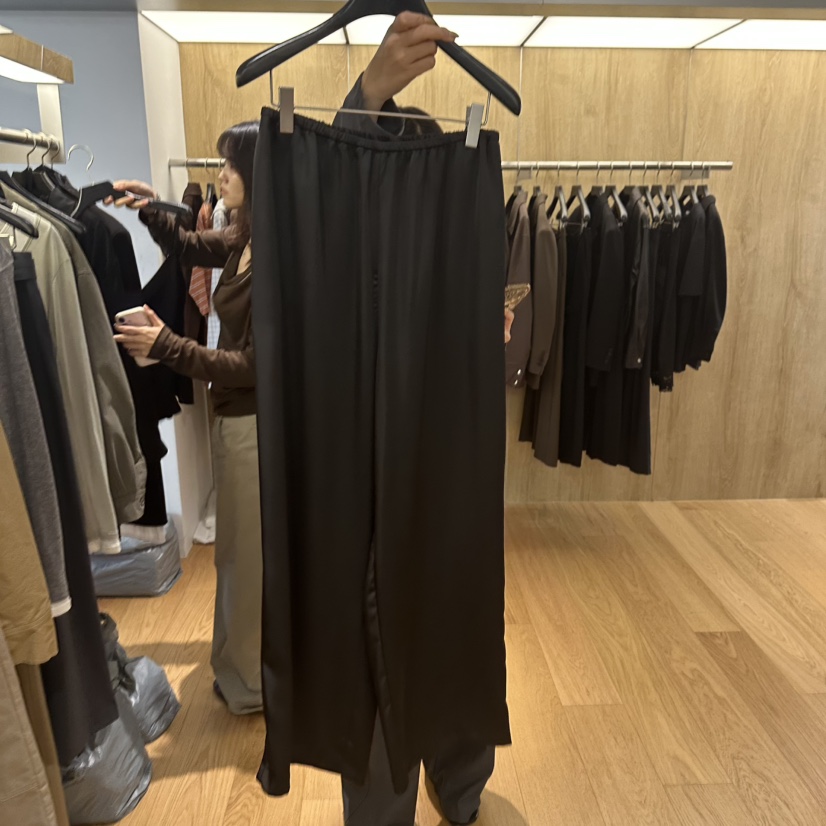 LEFANCY韓國直郵女裝新品推薦人氣真品時尚熱賣休閑休閑褲緞LEFANCY休閑褲圖色1