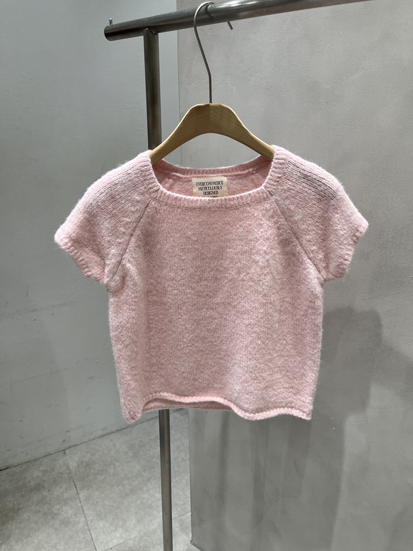EVERCOMMERCE METICULOUSLY DESIGNED東大門直郵女裝新款真品針織衫羊毛EVERCOMMERCE METICULOUSLY DESIGNED針織衫圖色2
