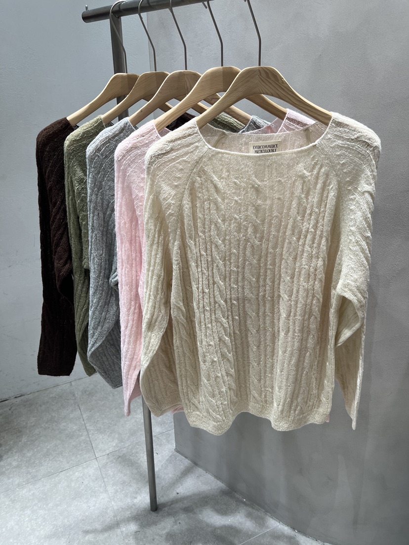 EVERCOMMERCE METICULOUSLY DESIGNED東大門直郵女士新款休閑針織衫馬海毛扭曲EVERCOMMERCE METICULOUSLY DESIGNED針織衫