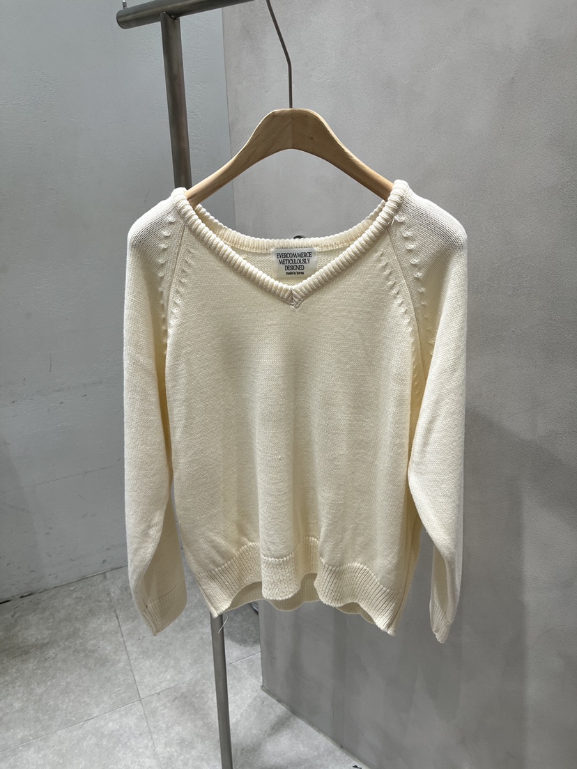 EVERCOMMERCE METICULOUSLY DESIGNED東大門代購女裝新品推薦針織衫V領EVERCOMMERCE METICULOUSLY DESIGNED針織衫圖色3