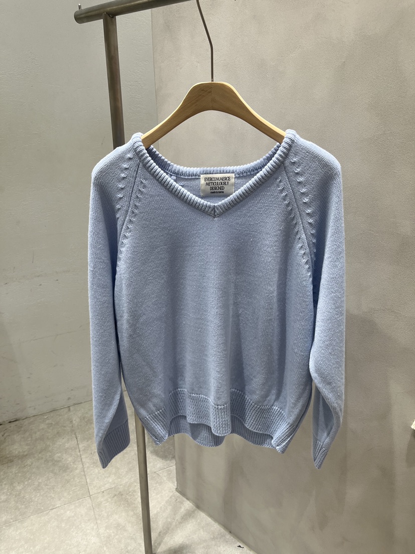 EVERCOMMERCE METICULOUSLY DESIGNED東大門代購女裝新品推薦針織衫V領EVERCOMMERCE METICULOUSLY DESIGNED針織衫圖色4