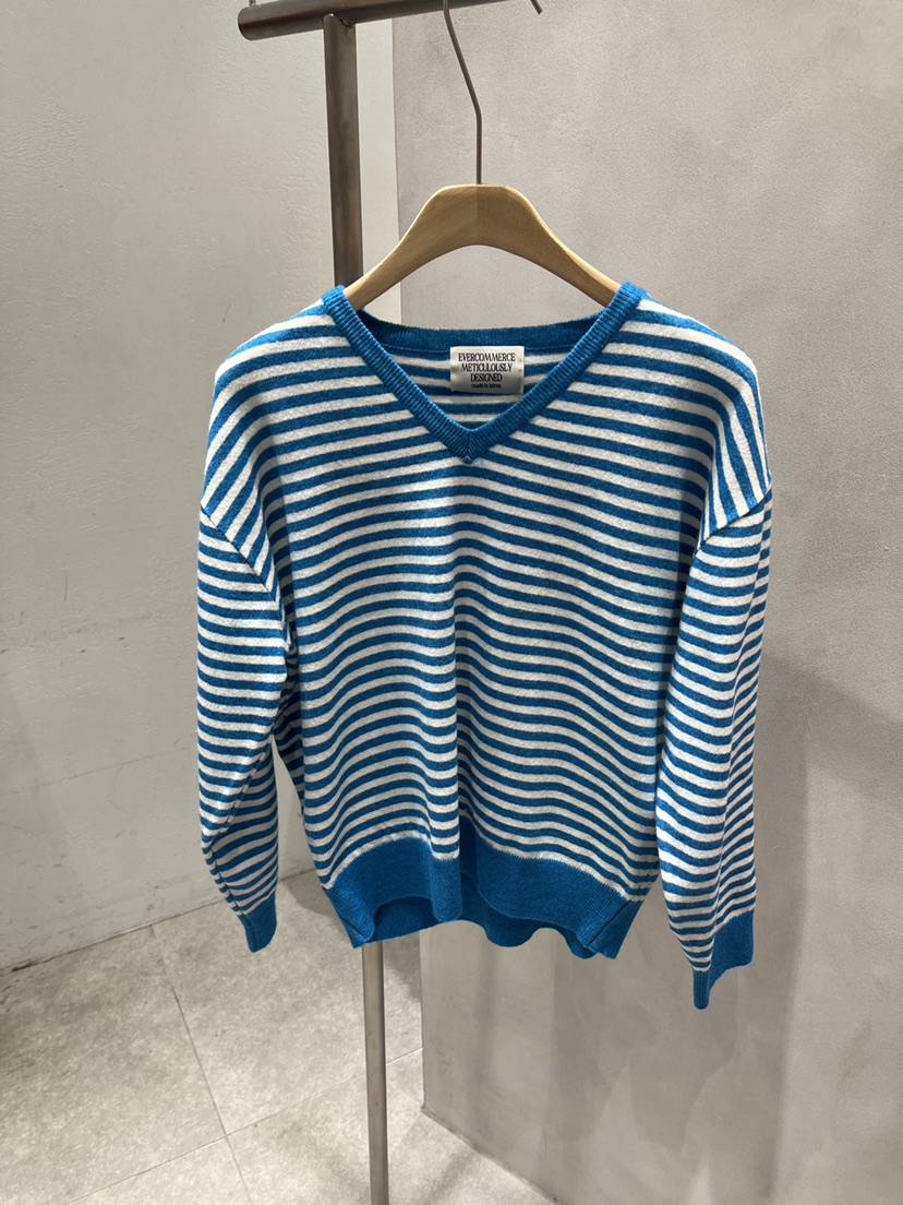 EVERCOMMERCE METICULOUSLY DESIGNED韓國代購女裝新款休閑針織衫V領EVERCOMMERCE METICULOUSLY DESIGNED針織衫圖色1