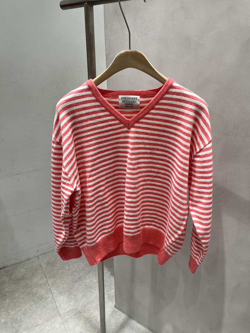 EVERCOMMERCE METICULOUSLY DESIGNED韓國代購女裝新款休閑針織衫V領EVERCOMMERCE METICULOUSLY DESIGNED針織衫圖色2