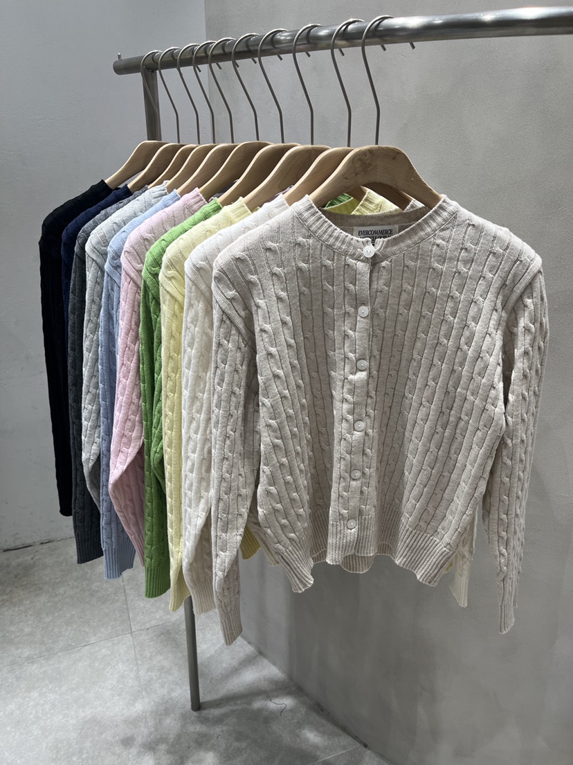 EVERCOMMERCE METICULOUSLY DESIGNED韓國代購女裝新款休閑針織衫麻花針織棉質開衫EVERCOMMERCE METICULOUSLY DESIGNED針織衫