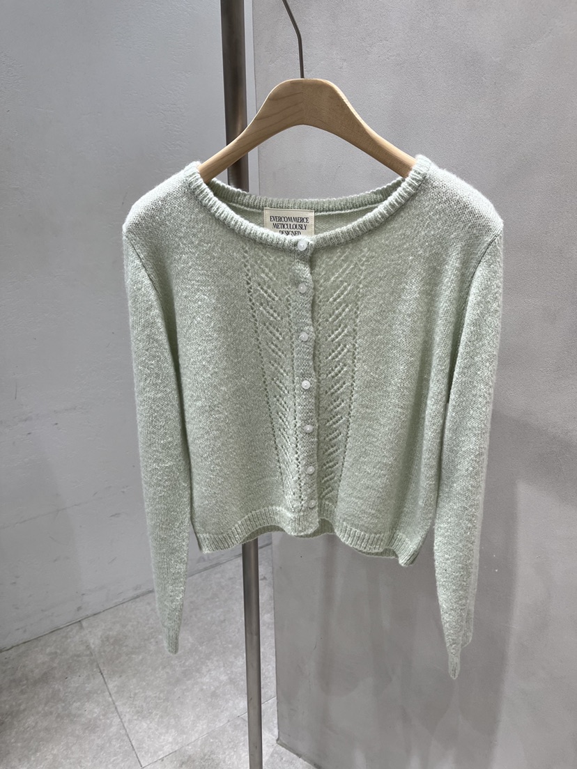 EVERCOMMERCE METICULOUSLY DESIGNED東大門代購女裝新款熱賣針織衫EVERCOMMERCE METICULOUSLY DESIGNED針織衫圖色1