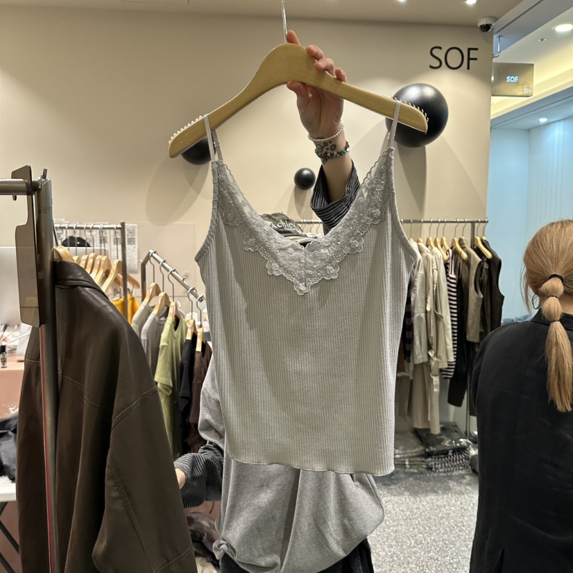 SOF東大門直郵女裝新款人氣休閑時尚推薦吊帶背心蕾絲無袖SOF吊帶/背心圖色2