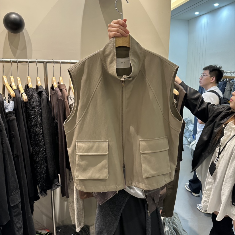 SOF韓國代購女士新品真品時尚推薦人氣熱賣休閑馬甲口袋皮革SOF馬甲圖色1