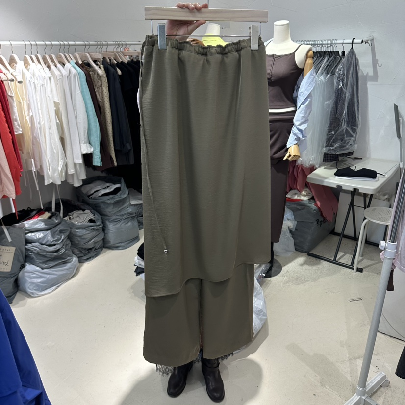 FLORAL東大門實拍女士新品時尚休閑推薦真品人氣裙褲不對稱floral裙褲