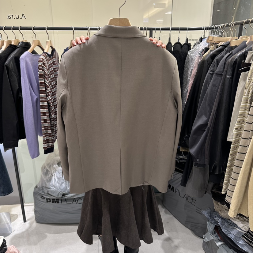 AURA韓國直郵女裝新款人氣推薦時尚真品休閑西裝西服羊毛Au ra西裝/西服