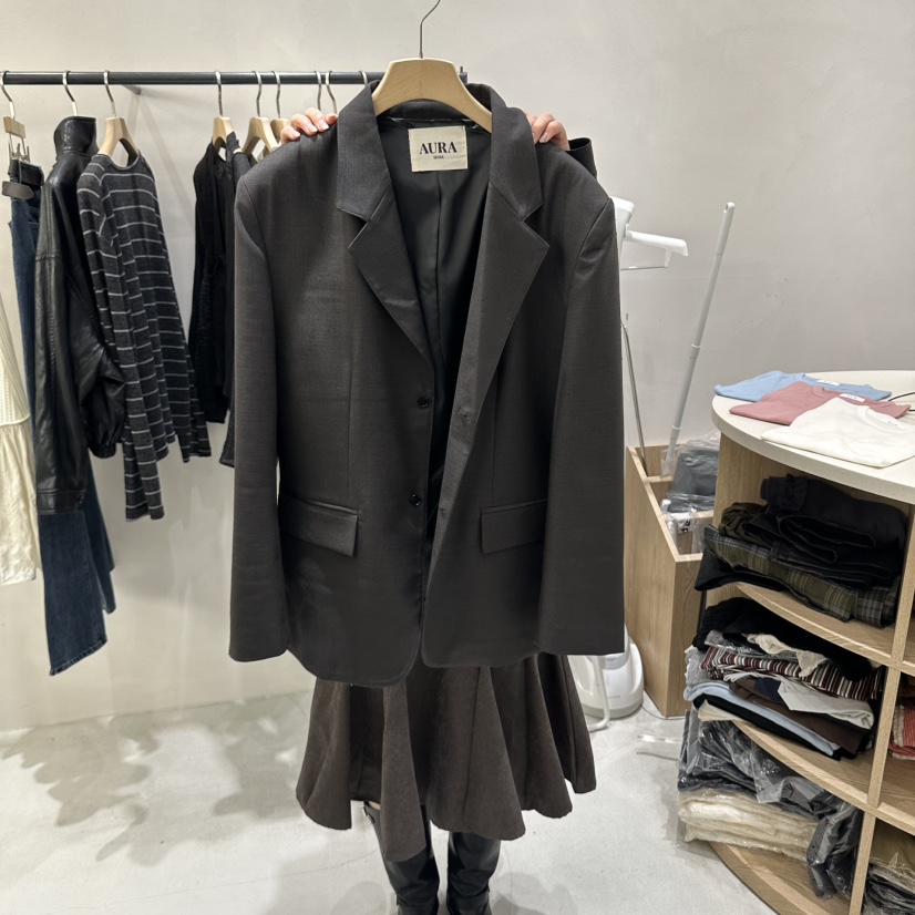 AURA韓國直郵女裝新款人氣推薦時尚真品休閑西裝西服羊毛Au ra西裝/西服圖色2