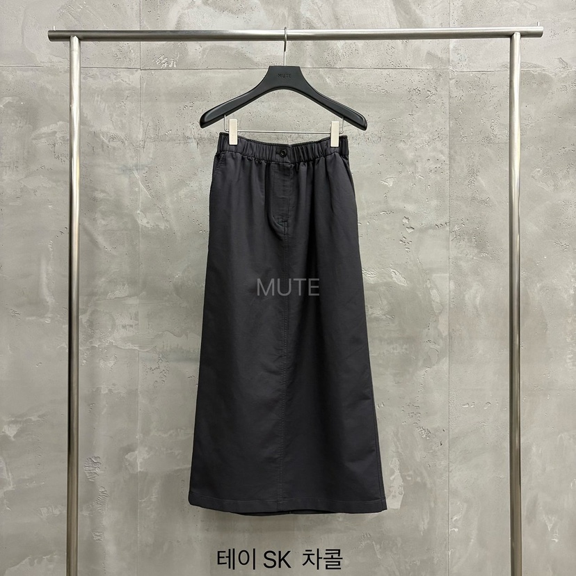 MUTE-P韓國代購女士新款真品熱賣人氣推薦時尚休閑長裙MUTE長裙圖色3墨色