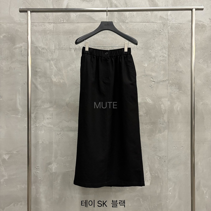 MUTE-P韓國代購女士新款真品熱賣人氣推薦時尚休閑長裙MUTE長裙圖色4黑色