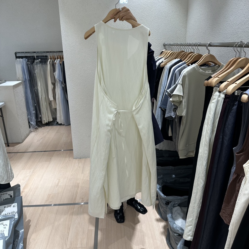 EPIC-S東大門實拍女裝新款熱賣人氣時尚休閑真品連衣裙OPSEPIC-S連衣裙
