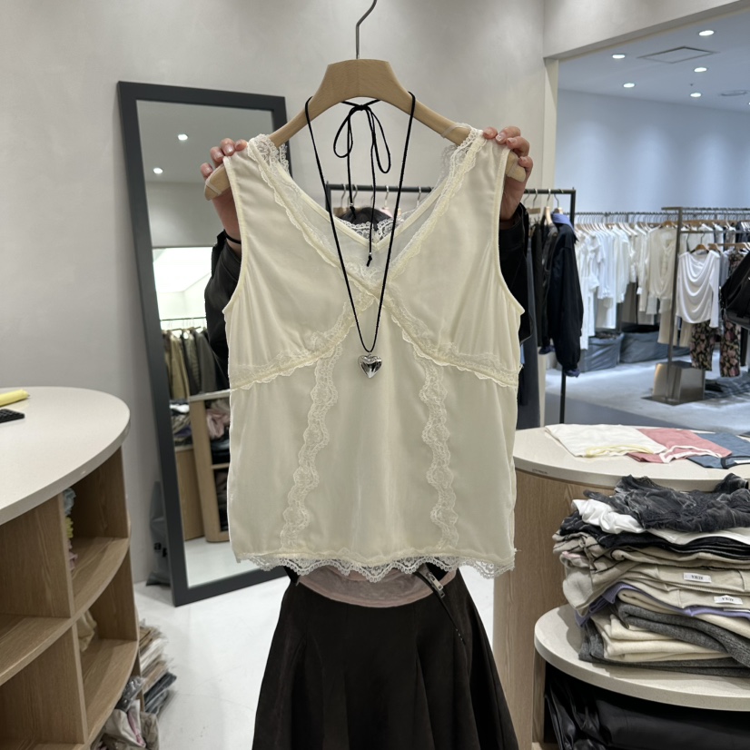 AURA韓國直郵女士新品推薦人氣休閑吊帶背心絨面革蕾絲絲絨Au ra吊帶/背心圖色1