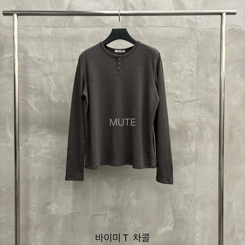 MUTE-P韓國代購女士新品人氣熱賣真品時尚推薦休閑長袖T恤MUTE長袖T恤圖色4墨色