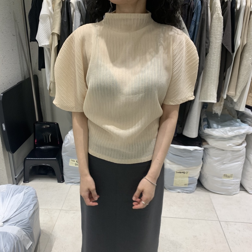 BRONZE韓國直郵女士新款推薦休閑人氣時尚襯衫蕾絲衫褶皺BRONZE襯衫/蕾絲衫圖色2米
