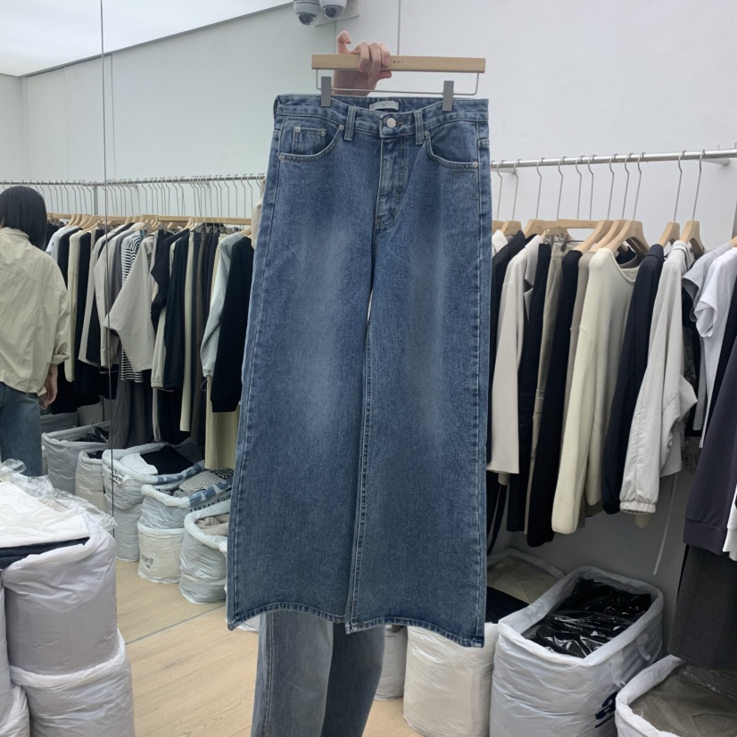 MOI-A東大門實拍女裝新品真品人氣熱賣休閑時尚牛仔褲MOI-A牛仔褲圖色1