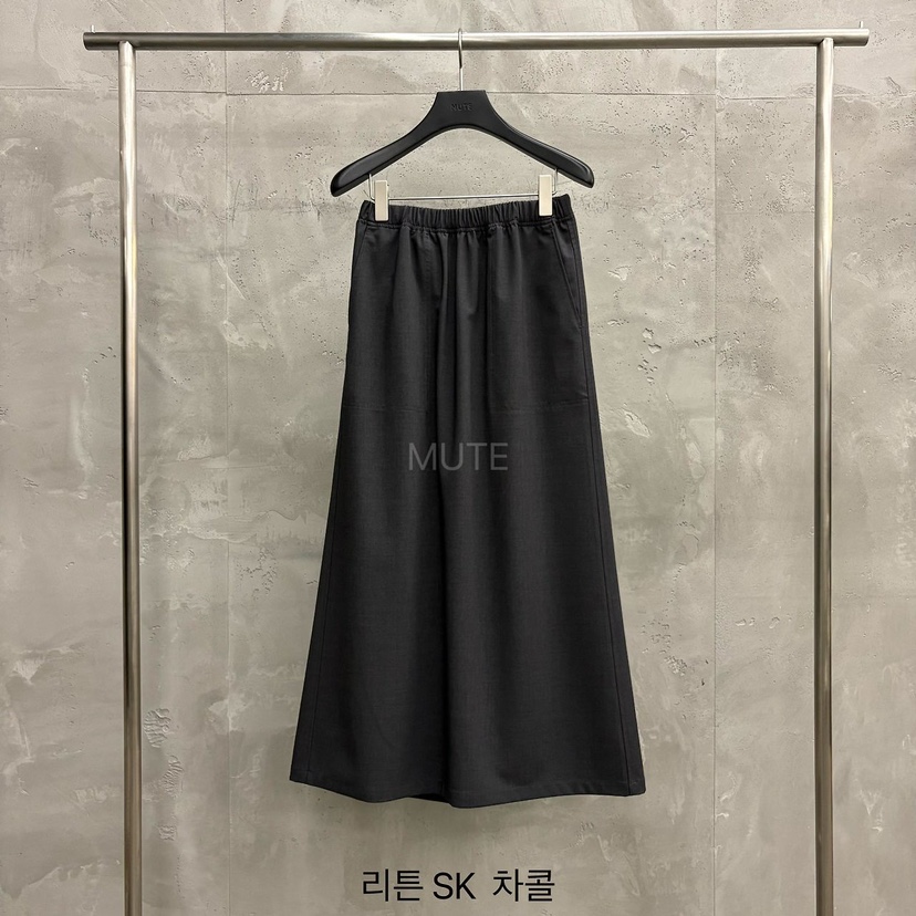 MUTE-P韓國直郵女裝新品人氣真品休閑時尚熱賣推薦長裙MUTE長裙圖色2墨色