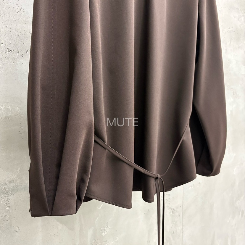 MUTE-P東大門代購女裝新款休閑時尚推薦襯衫蕾絲衫含腰繩MUTE襯衫/蕾絲衫