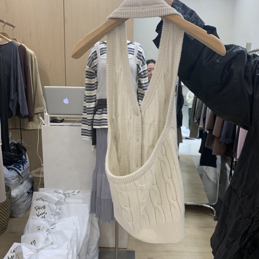 VILLABUTTON東大門直郵女士新品真品熱賣休閑吊帶背心露背VILLA BUTTON吊帶/背心
