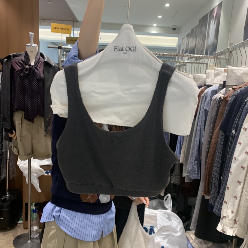 FLAT OGI東大門代購女裝新款休閑真品熱賣時尚推薦吊帶背心FLat OGI吊帶/背心圖色1먹색