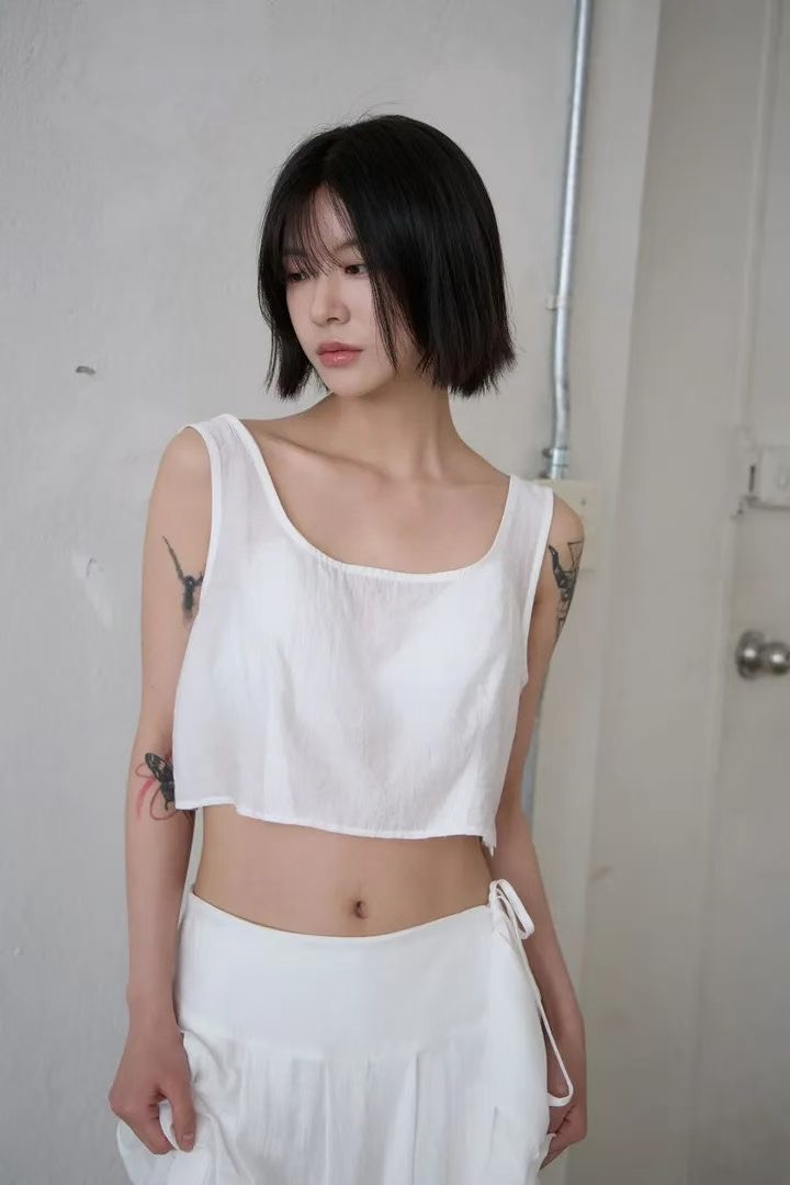 AUTHENTIC-OT韓國直郵女士新品真品人氣熱賣推薦吊帶背心AUTHENTIC吊帶/背心圖色2