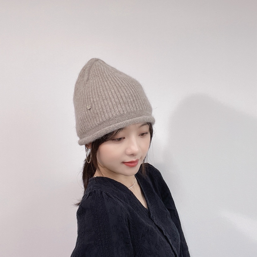 TATA韓國直郵女裝新品人氣推薦休閑時尚熱賣真品帽子TATA帽子