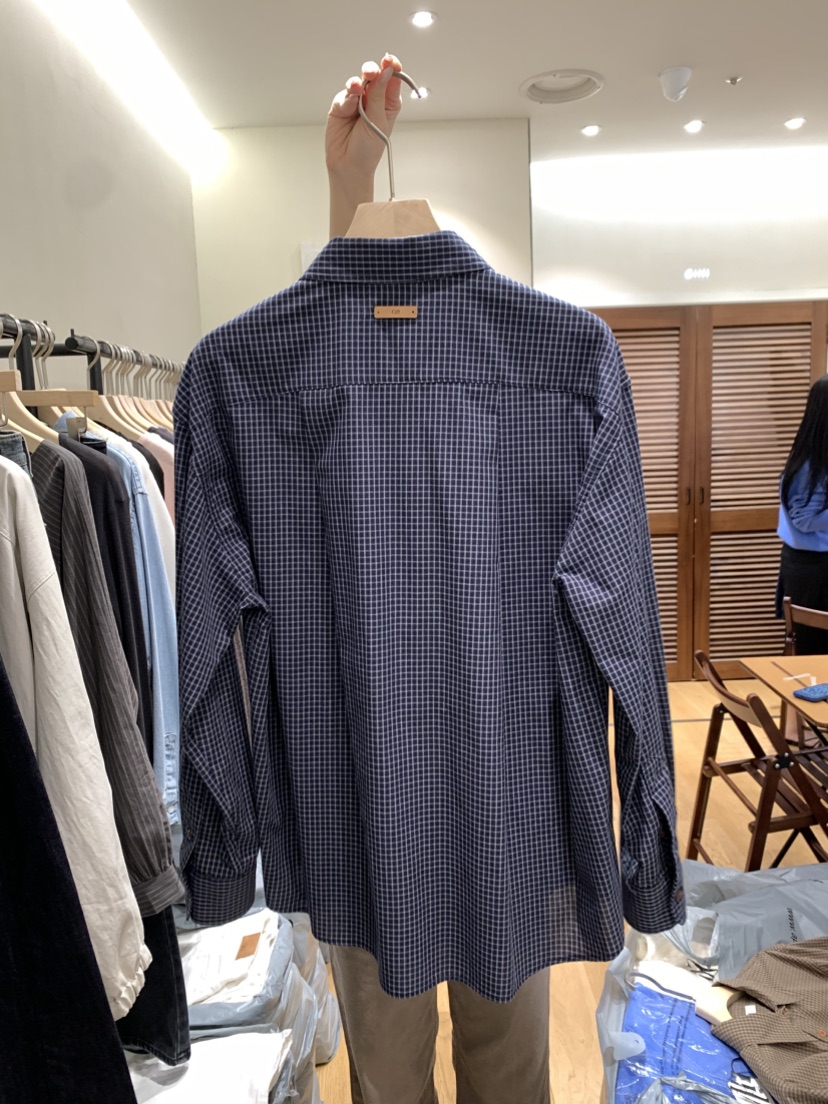 GILLI韓國代購女裝新品真品人氣時尚休閑推薦熱賣襯衫蕾絲衫GILLI襯衫/蕾絲衫