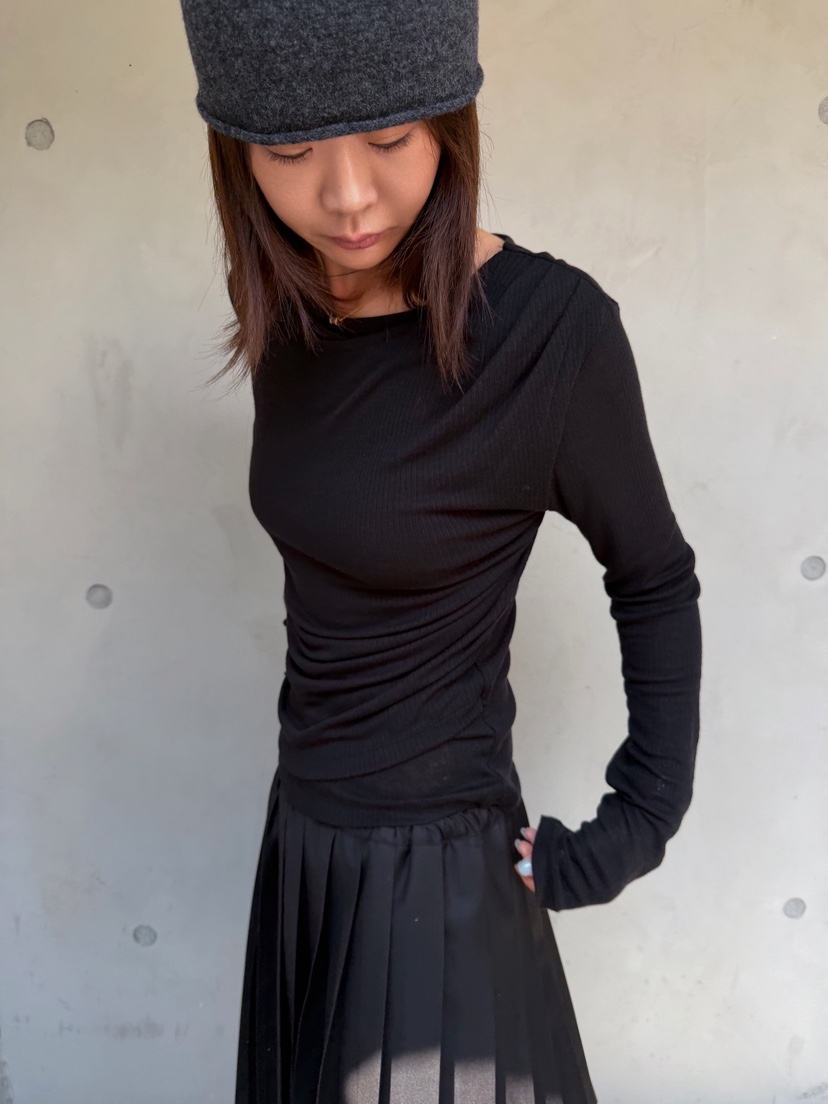 OLI EDIT韓國代購女裝新品真品休閑人氣熱賣時尚長袖T恤OLI EDIT長袖T恤