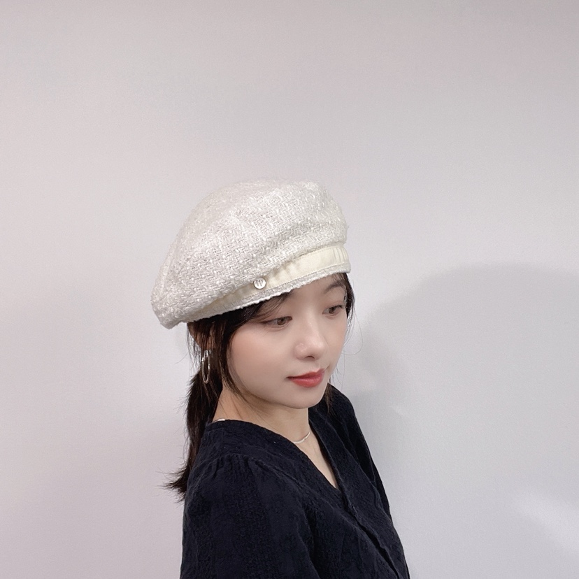 TATA東大門實拍女裝新款真品推薦時尚休閑熱賣人氣帽子TATA帽子