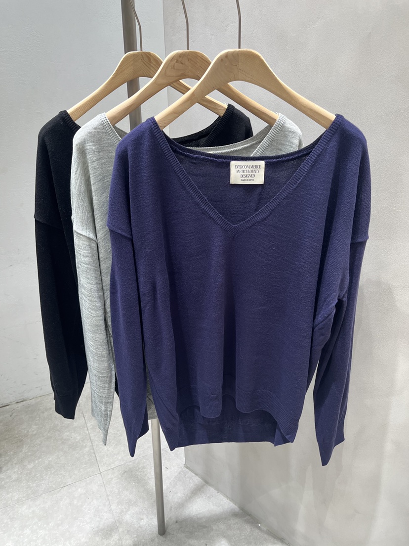 EVERCOMMERCE METICULOUSLY DESIGNED東大門實拍女裝新品時尚針織衫EVERCOMMERCE METICULOUSLY DESIGNED針織衫