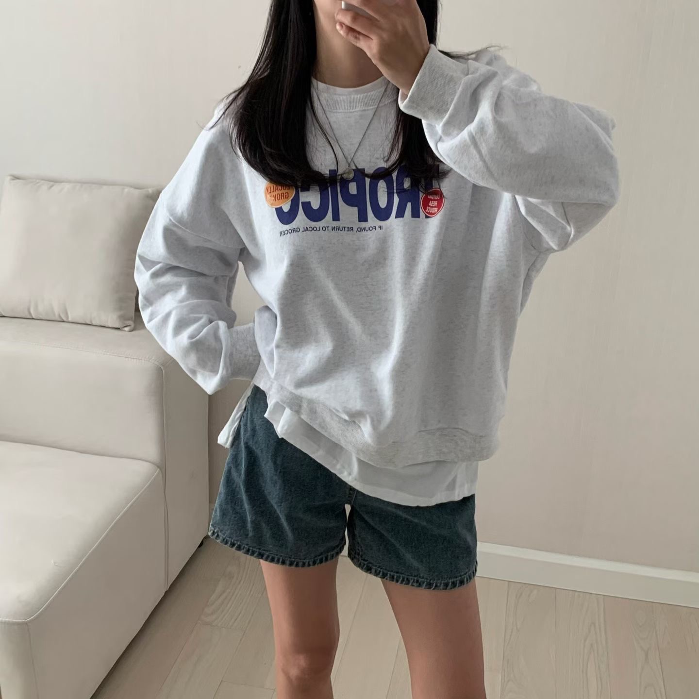 HELLO JINI東大門直郵女裝新品人氣時尚真品休閑推薦衛衣HELLO JINI衛衣圖色2