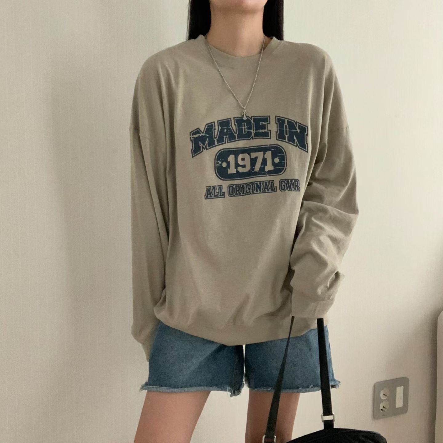 HELLO JINI東大門實拍女士新品推薦時尚休閑真品長袖T恤HELLO JINI長袖T恤圖色2