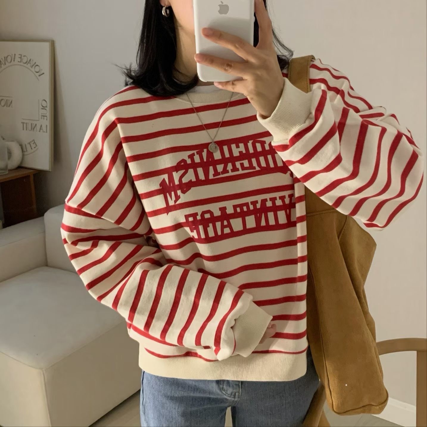 HELLO JINI韓國代購女裝新品人氣真品休閑時尚熱賣衛衣運動HELLO JINI衛衣圖色2
