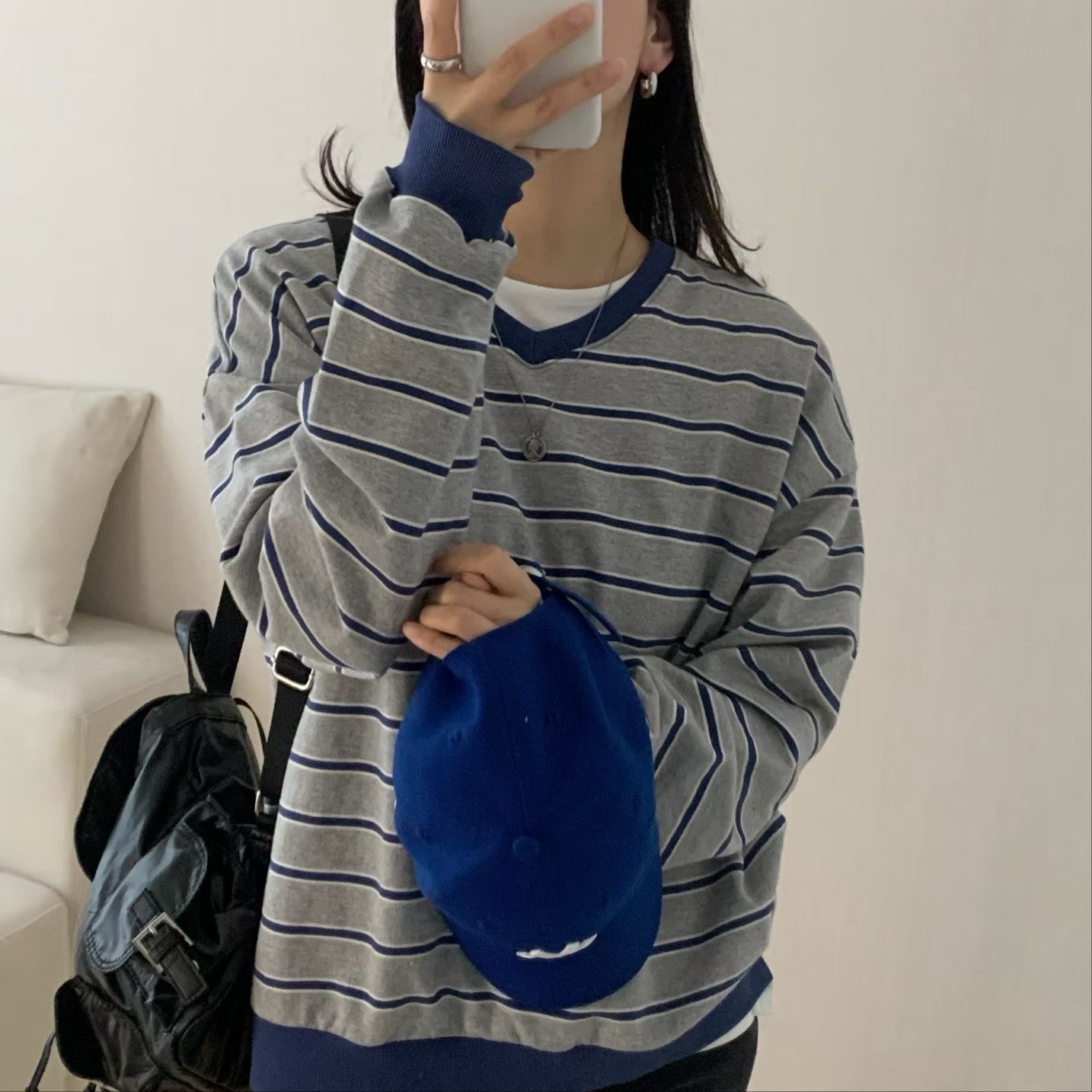 HELLO JINI東大門直郵女裝新款推薦長袖T恤不含內搭運動HELLO JINI長袖T恤