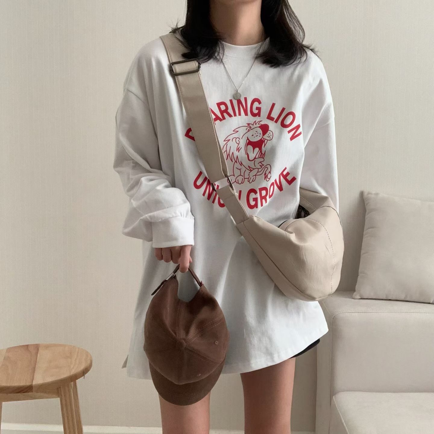 HELLO JINI東大門代購女裝新品熱賣推薦時尚長袖T恤運動HELLO JINI長袖T恤