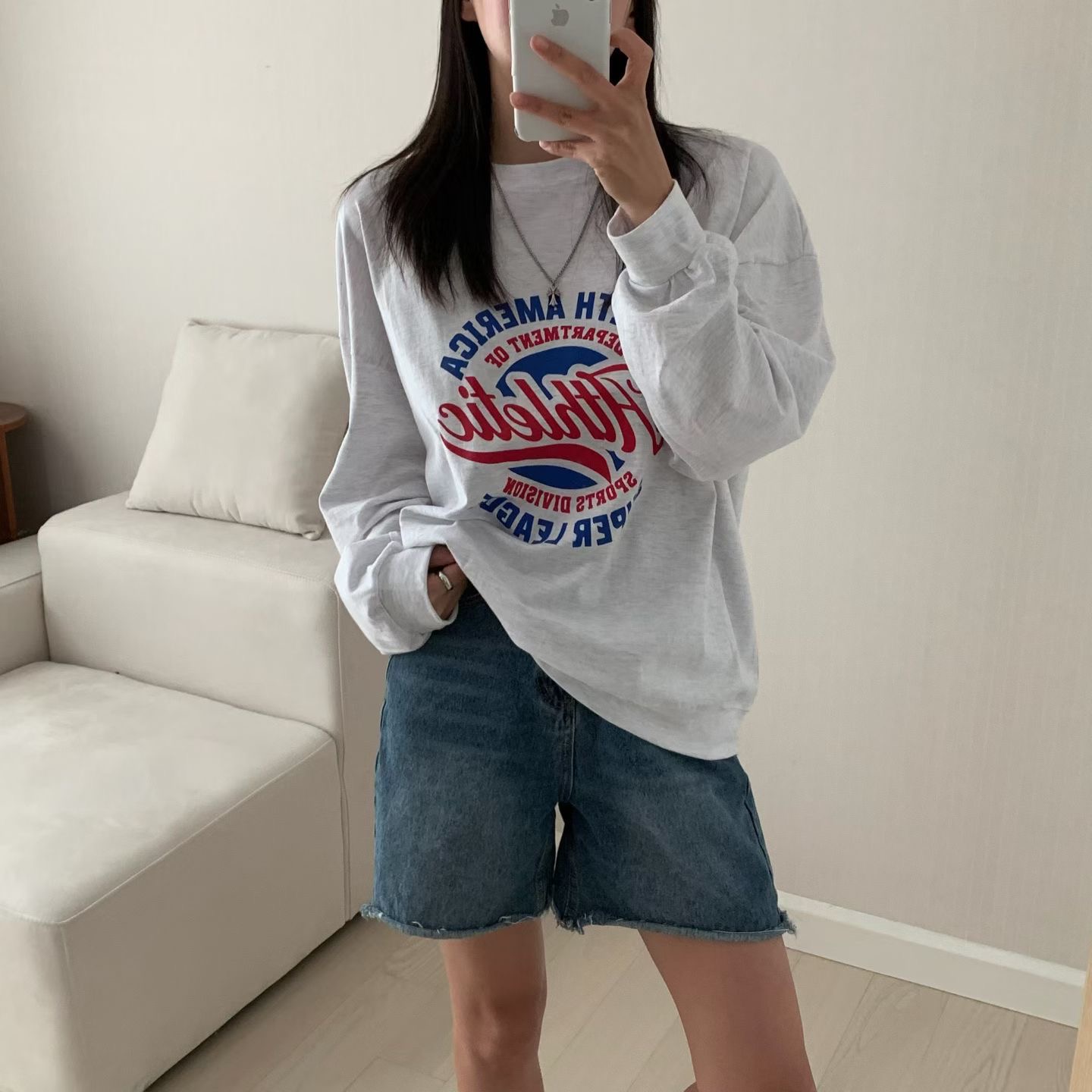 HELLO JINI東大門直郵女裝新品休閑熱賣推薦人氣長袖T恤HELLO JINI長袖T恤