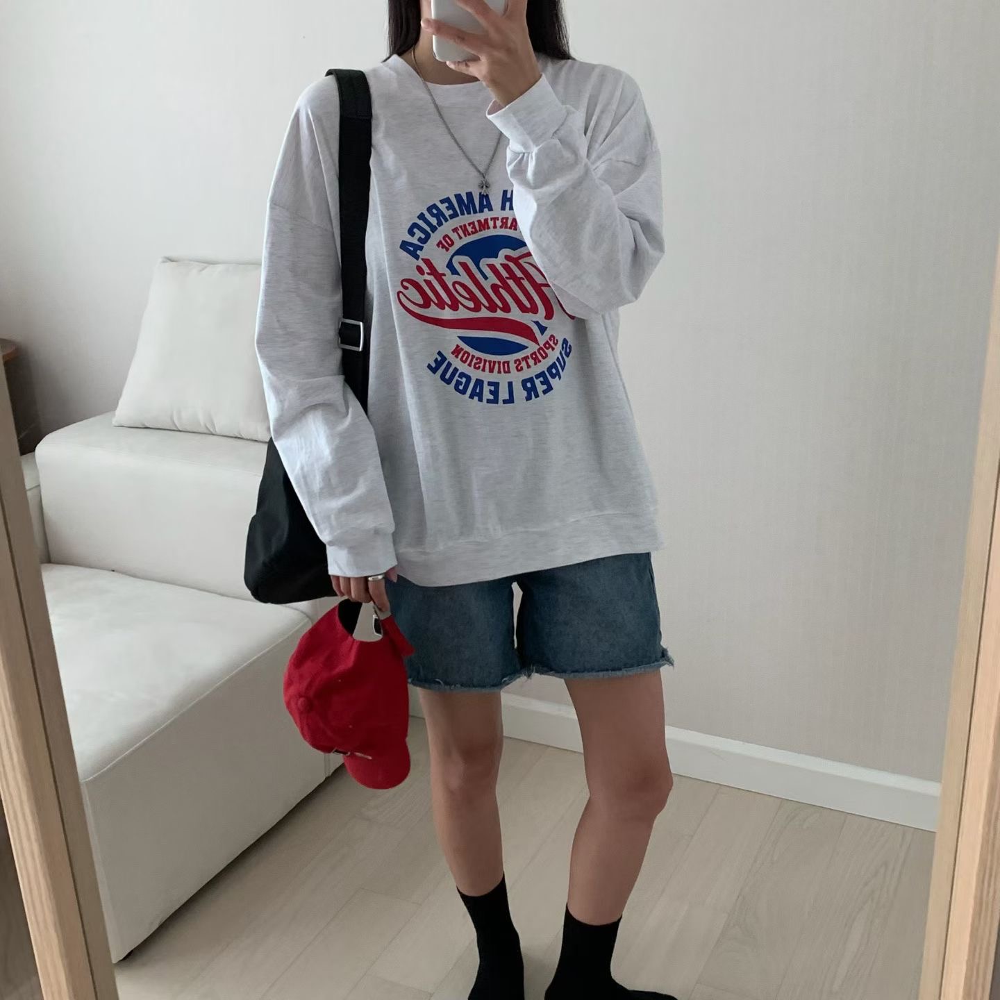 HELLO JINI東大門直郵女裝新品休閑熱賣推薦人氣長袖T恤HELLO JINI長袖T恤圖色1