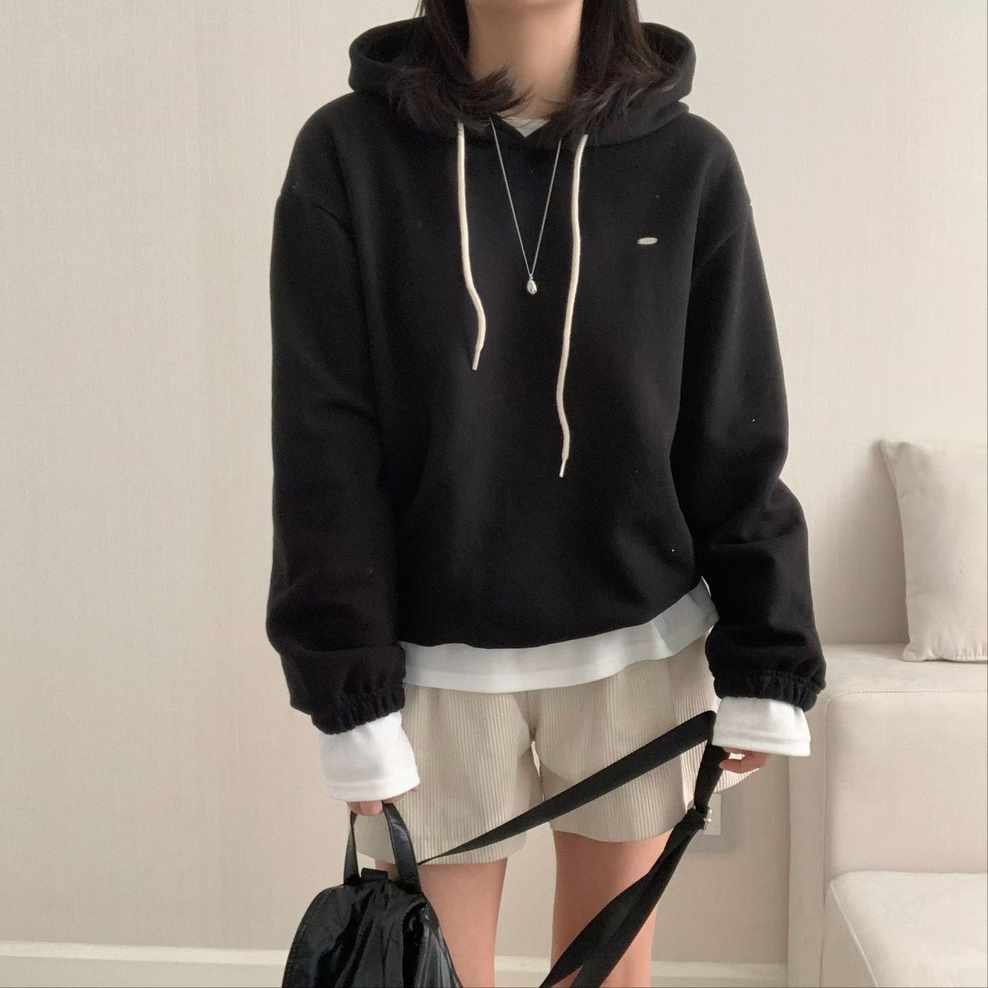 HELLO JINI東大門實拍女裝新款人氣熱賣真品衛衣不含內搭HELLO JINI衛衣圖色1