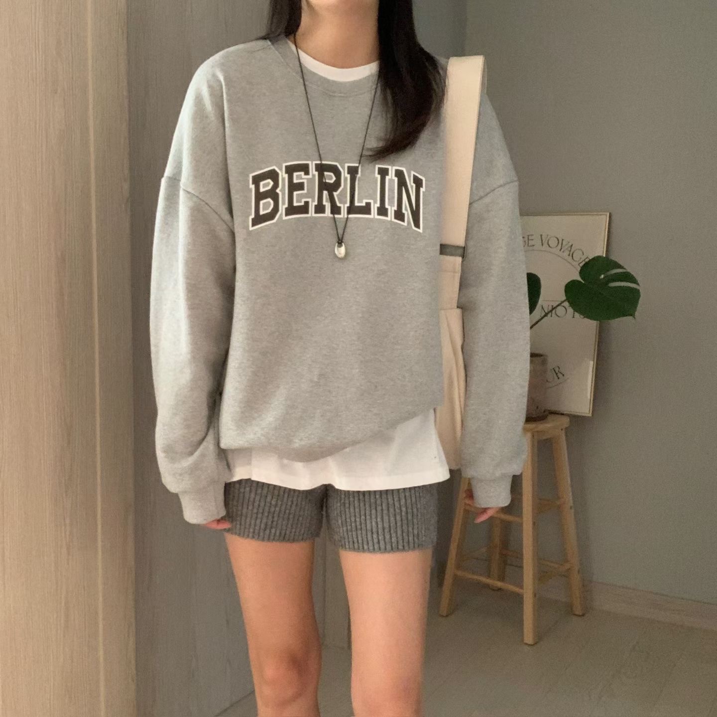 HELLO JINI韓國代購女裝新款推薦人氣休閑衛衣不含內搭運動HELLO JINI衛衣圖色4
