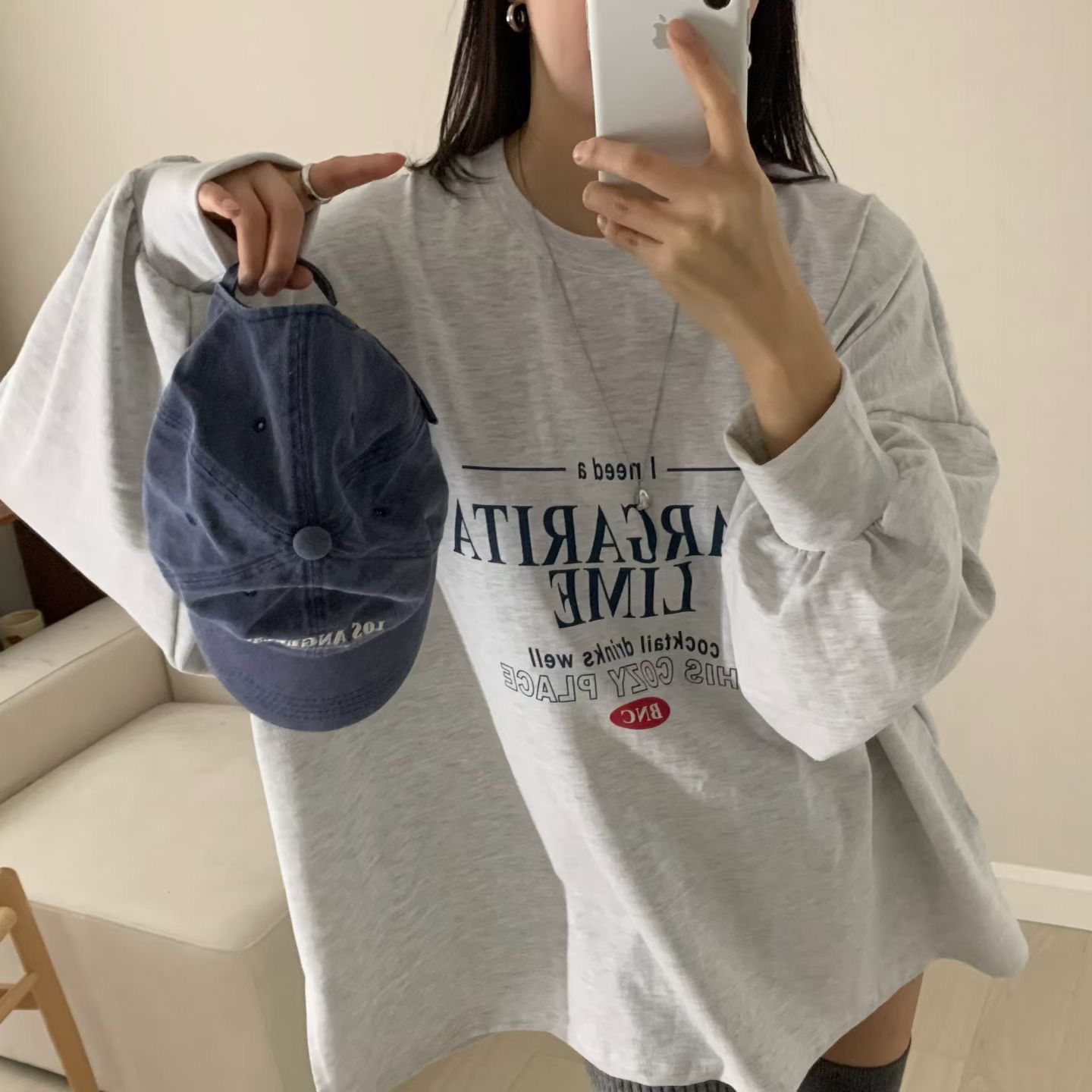 HELLO JINI東大門直郵女裝新款熱賣休閑推薦長袖T恤運動HELLO JINI長袖T恤