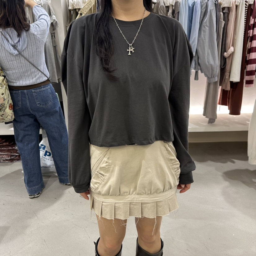 BERTHA東大門直郵女裝新品真品熱賣時尚人氣推薦休閑長袖T恤BERTHA長袖T恤圖色2