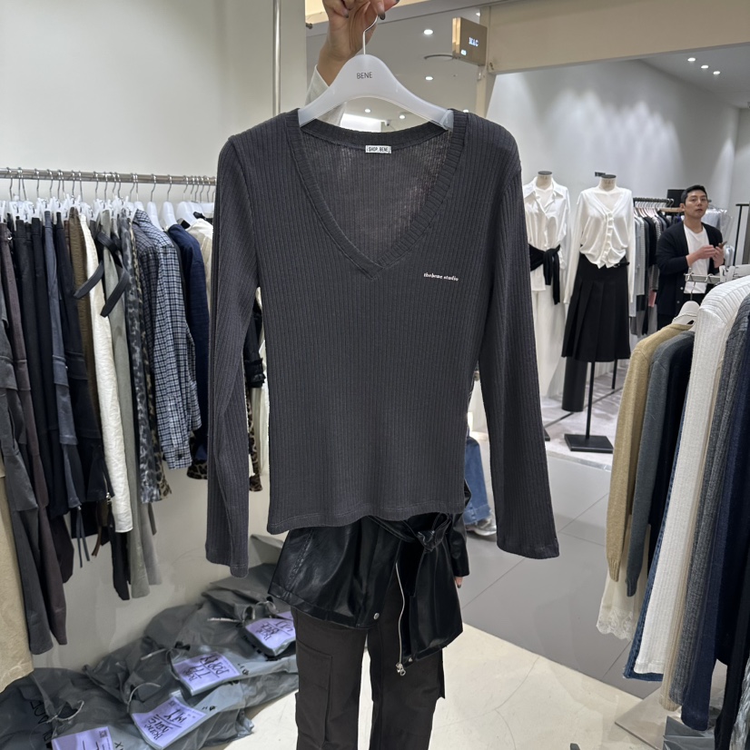 BENE韓國直郵女裝新款推薦休閑熱賣真品時尚人氣長袖T恤SHOP BENE_Bene長袖T恤圖色4墨色