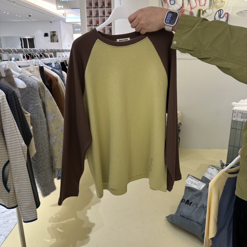 PANTRY HAUS東大門代購女裝新款真品推薦長袖T恤插肩袖撞色PANTRY HAUS長袖T恤圖色2
