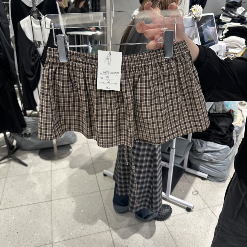 HERTZ-P東大門實拍女士新品真品時尚休閑推薦熱賣人氣短裙HERTZ-P短裙