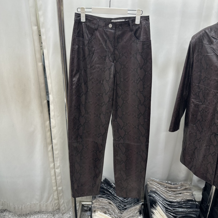 ONEBYTWO東大門代購女士新品真品人氣推薦休閑休閑褲皮褲ONE BY TWO-P休閑褲圖色3